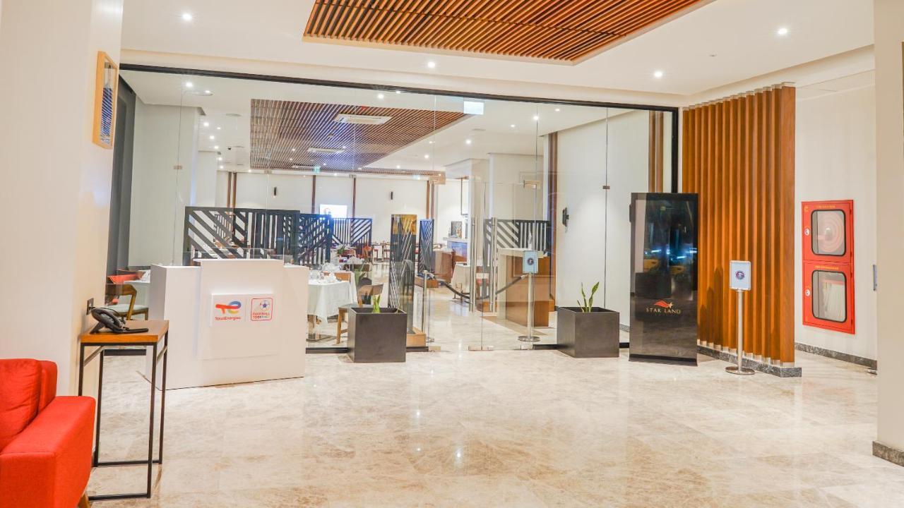 Star Land Hotel Bastos Yaoundé Exterior photo